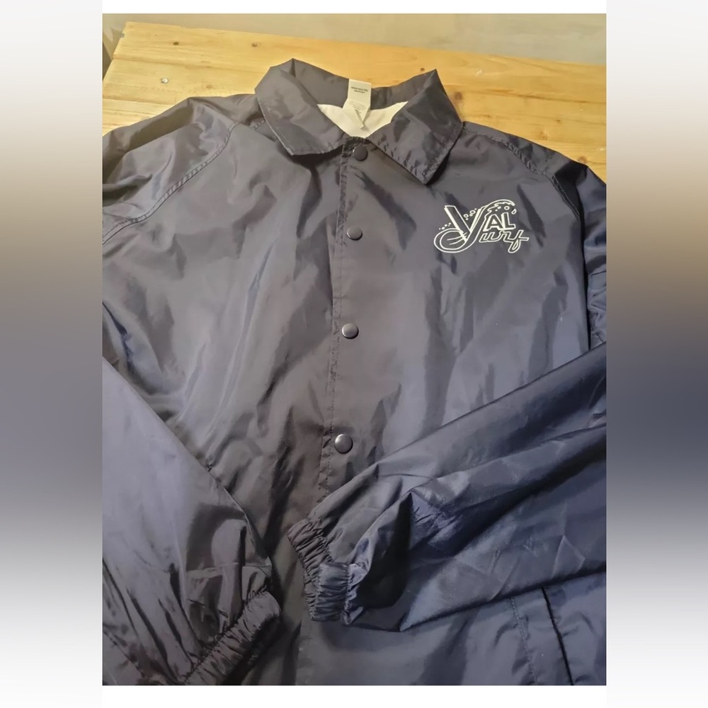 Val Surf Skateboard Windbreaker Navy Blue Size Small